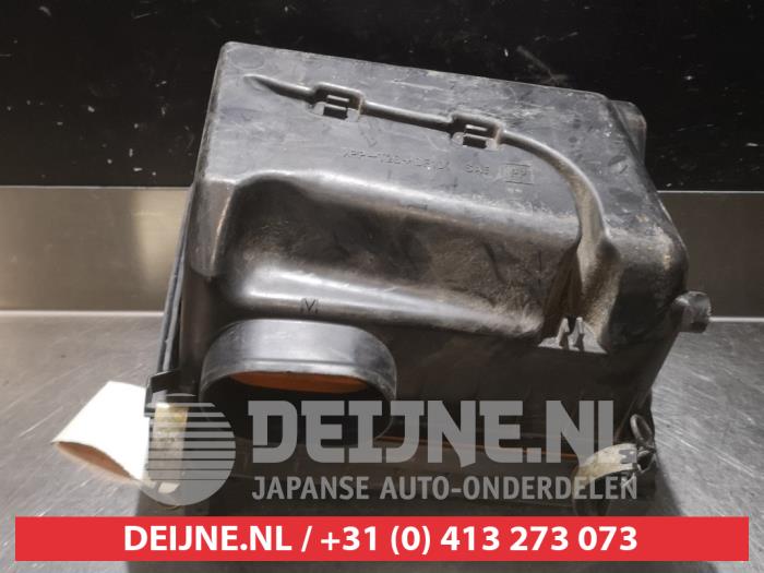 Begagnade Luftfilterhus Daihatsu Gran Move 1.5 16V Pris € 25,00 Marginaltabell erbjuds av V.Deijne Jap.Auto-onderdelen BV