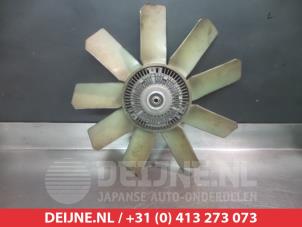 RI Scheibe Intelligent van een SsangYong Kyron  2006