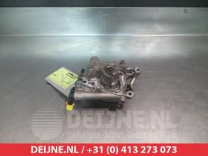 Used Vacuum pump (diesel) Hyundai IX35 Price on request offered by V.Deijne Jap.Auto-onderdelen BV