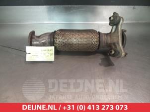 Used Exhaust front section Hyundai Santa Fe II (CM) 2.2 CRDi 16V 4x4 Price on request offered by V.Deijne Jap.Auto-onderdelen BV