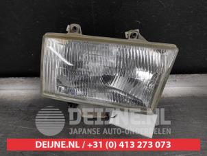 Used Headlight, right Mazda B (UJ/UN) 2.5 D 4x4 Price € 35,00 Margin scheme offered by V.Deijne Jap.Auto-onderdelen BV