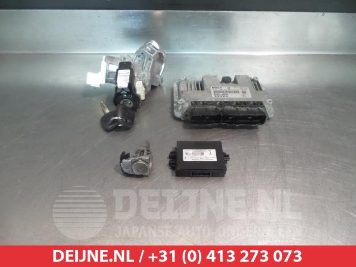Used Engine management computer Toyota Yaris III (P13) 1.0 12V VVT-i Price € 150,00 Margin scheme offered by V.Deijne Jap.Auto-onderdelen BV