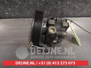 Used Power steering pump Hyundai Santa Fe II (CM) 2.2 CRDi 16V 4x4 Price € 50,00 Margin scheme offered by V.Deijne Jap.Auto-onderdelen BV