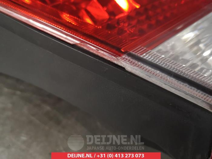 Odblask tylnej klapy lewy z Honda Civic (FK1/2/3) 1.8i VTEC 16V 2013