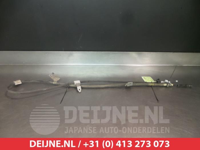 Usagé Câble frein à main Toyota Auris (E18) 1.4 D-4D-F 16V Prix € 25,00 Règlement à la marge proposé par V.Deijne Jap.Auto-onderdelen BV