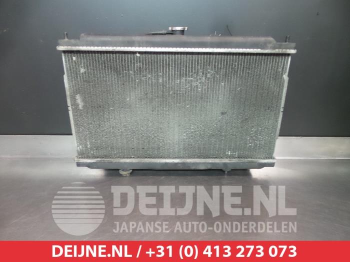 Used Radiator Nissan Primera Traveller (W12) 1.8 16V Price € 50,00 Margin scheme offered by V.Deijne Jap.Auto-onderdelen BV