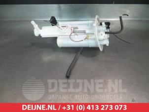 Usados Bomba eléctrica de combustible Lexus IS (E3) 300h 2.5 16V Precio de solicitud ofrecido por V.Deijne Jap.Auto-onderdelen BV