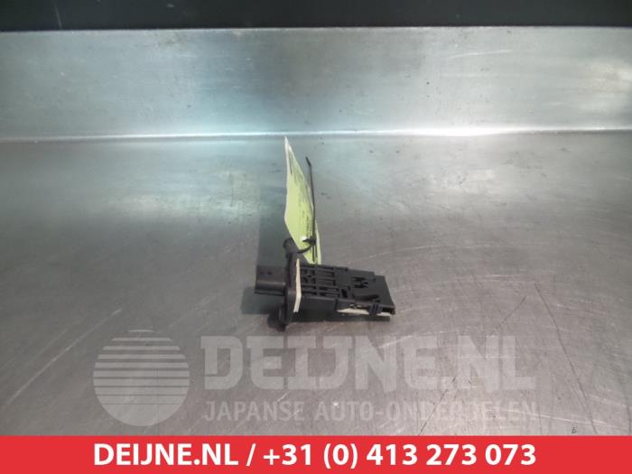 Begagnade Luftflödesmätare Nissan Qashqai (J11) 1.5 dCi DPF Pris € 35,00 Marginaltabell erbjuds av V.Deijne Jap.Auto-onderdelen BV