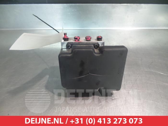 Begagnade ABS-pump Hyundai i20 (GBB) 1.0 T-GDI 100 12V Pris € 75,00 Marginaltabell erbjuds av V.Deijne Jap.Auto-onderdelen BV