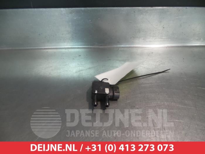 Used Particulate filter sensor Kia Carnival/Grand Carnival 3 2.2 CRDi 16V VGT Price € 20,00 Margin scheme offered by V.Deijne Jap.Auto-onderdelen BV