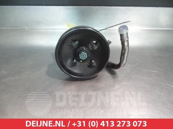 Usagé Pompe de direction Kia Carnival/Grand Carnival 3 2.2 CRDi 16V VGT Prix € 50,00 Règlement à la marge proposé par V.Deijne Jap.Auto-onderdelen BV
