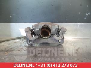 Used Front brake calliper, left Daihatsu Gran Move 1.6 16V Price on request offered by V.Deijne Jap.Auto-onderdelen BV