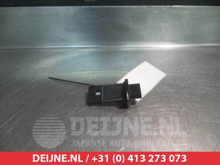 Begagnade Luftflödesmätare Nissan Note (E12) 1.2 68 Pris € 30,00 Marginaltabell erbjuds av V.Deijne Jap.Auto-onderdelen BV