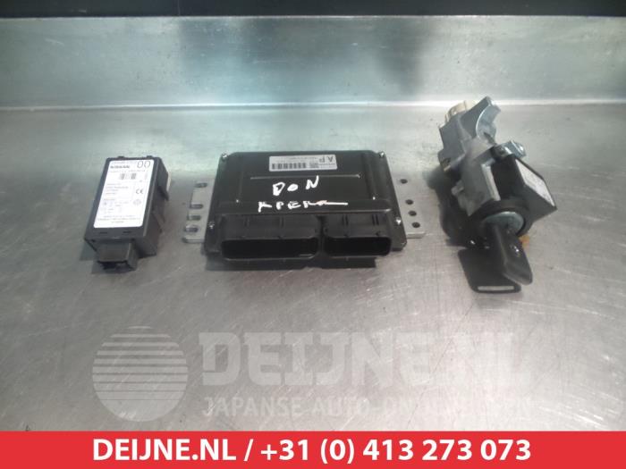 Used Engine management computer Nissan X-Trail (T30) 2.0 16V 4x2 Price € 100,00 Margin scheme offered by V.Deijne Jap.Auto-onderdelen BV