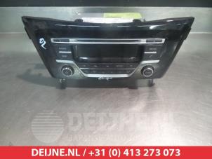 Usagé Radio Nissan Qashqai (J11) 1.5 dCi DPF Prix € 150,00 Règlement à la marge proposé par V.Deijne Jap.Auto-onderdelen BV