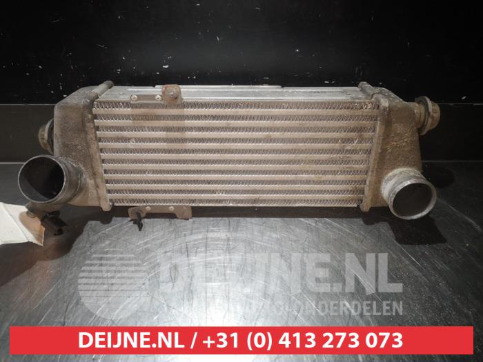 Used Intercooler Hyundai i30 Crosswagon (WWH) 1.6 CRDi 16V VGT LP Price € 75,00 Margin scheme offered by V.Deijne Jap.Auto-onderdelen BV