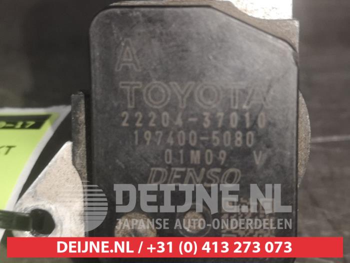 Luftflödesmätare från en Toyota Avensis (T27) 1.8 16V VVT-i 2010