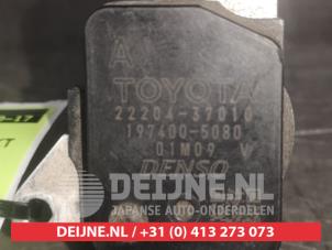 Luftflödesmätare från en Toyota Avensis (T27) 1.8 16V VVT-i 2010
