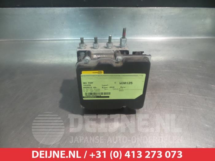 Bloc ABS Toyota Avensis (T27), 2008 / 2018 1.8 16V VVT-i, Berline, 4 portes, Essence, 1.798cc, 108kW (147pk), FWD, 2ZRFAE, 2008-11 / 2018-10, ZRT271 (Occasion)
