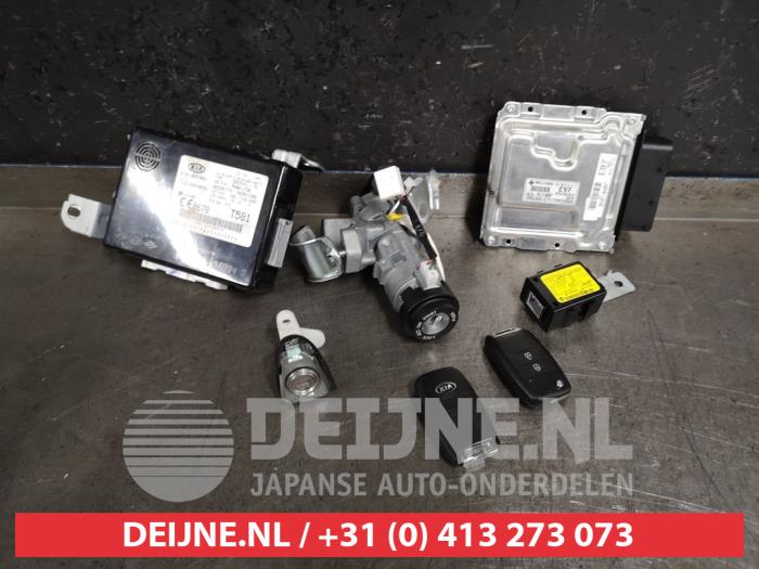 Used Engine management computer Kia Picanto (TA) 1.0 12V Price € 150,00 Margin scheme offered by V.Deijne Jap.Auto-onderdelen BV