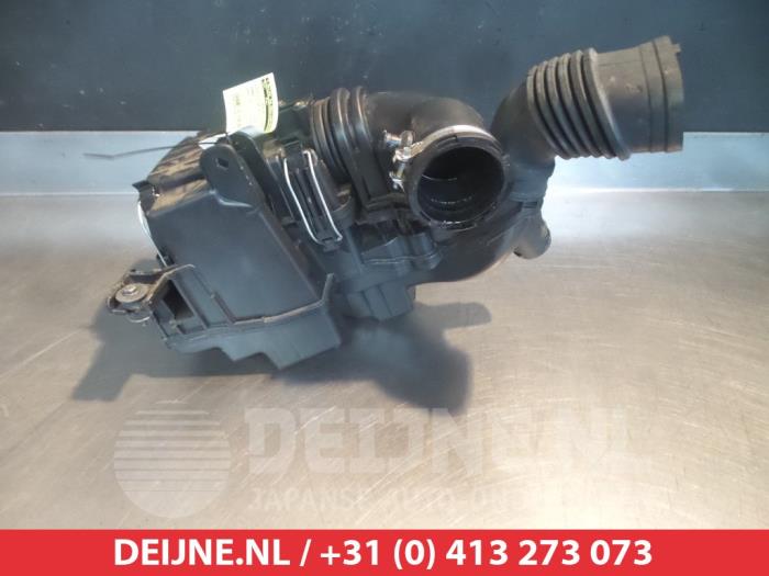 Begagnade Luftfilterhus Honda Jazz (GK/GP) 1.3 -i-VTEC 16V Pris € 75,00 Marginaltabell erbjuds av V.Deijne Jap.Auto-onderdelen BV