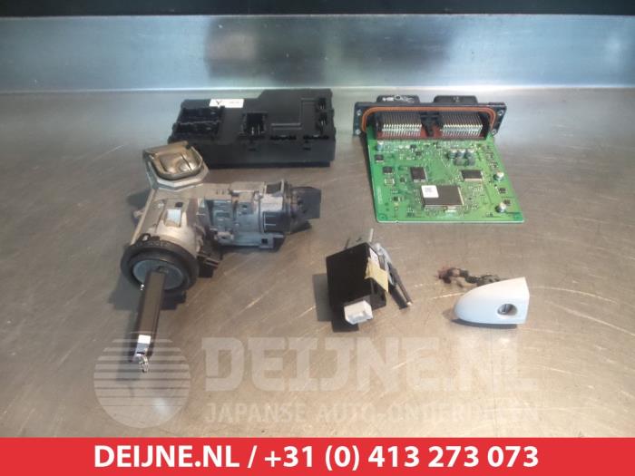 Used Engine management computer Mazda 2 (DE) 1.3 16V MZR Price € 90,00 Margin scheme offered by V.Deijne Jap.Auto-onderdelen BV