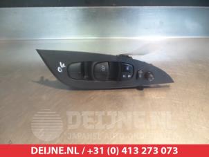 Used Multi-functional window switch Nissan Pulsar (C13) 1.2 DIG-T 16V Price on request offered by V.Deijne Jap.Auto-onderdelen BV