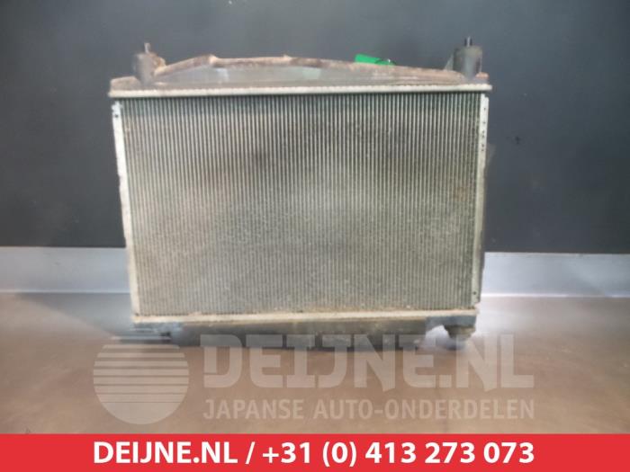 Usagé Radiateur Mazda 2 (DE) 1.4 CDVi 16V Prix € 35,00 Règlement à la marge proposé par V.Deijne Jap.Auto-onderdelen BV