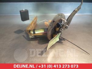 Used Electric fuel pump Mazda 323 (BA12) 1.5i 16V Price € 30,00 Margin scheme offered by V.Deijne Jap.Auto-onderdelen BV