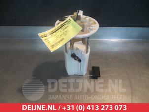 Used Electric fuel pump Isuzu D-Max (TFR/TFS) 2.5 D Twin Turbo Price on request offered by V.Deijne Jap.Auto-onderdelen BV