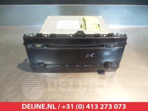 Usagé Radio Toyota Prius (NHW20) 1.5 16V Prix € 50,00 Règlement à la marge proposé par V.Deijne Jap.Auto-onderdelen BV