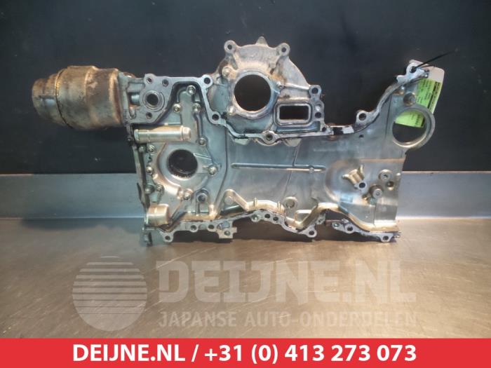 Usagé Couvercle de distribution Toyota Avensis Prix € 75,00 Règlement à la marge proposé par V.Deijne Jap.Auto-onderdelen BV