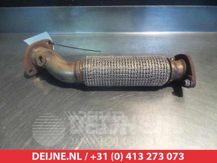 Used Exhaust front section Toyota C-HR (X1,X5) 1.2 16V Turbo 4x4 Price € 25,00 Margin scheme offered by V.Deijne Jap.Auto-onderdelen BV