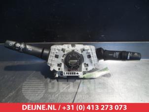 Used Steering column stalk Mitsubishi L-200 2.5 TDI 4x4 Price on request offered by V.Deijne Jap.Auto-onderdelen BV