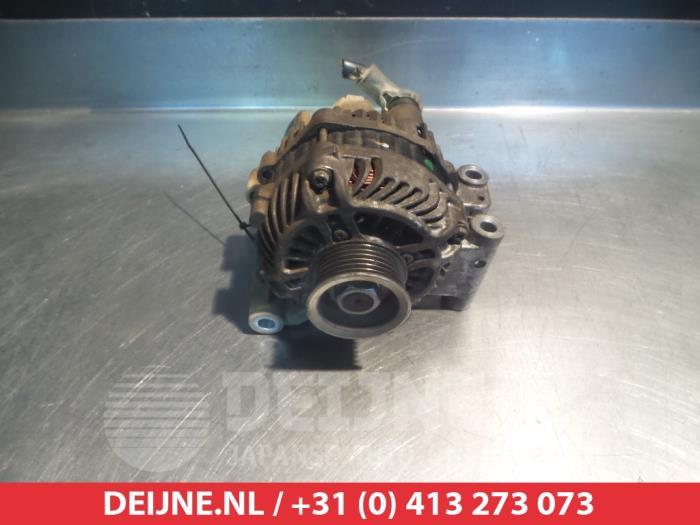 Gebrauchte Dynamo Suzuki Grand Vitara II (JT) 2.4 16V Preis € 40,00 Margenregelung angeboten von V.Deijne Jap.Auto-onderdelen BV