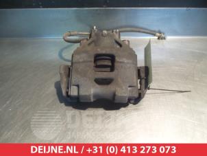 Used Front brake calliper, right Toyota Yaris III (P13) 1.0 12V VVT-i Price € 50,00 Margin scheme offered by V.Deijne Jap.Auto-onderdelen BV
