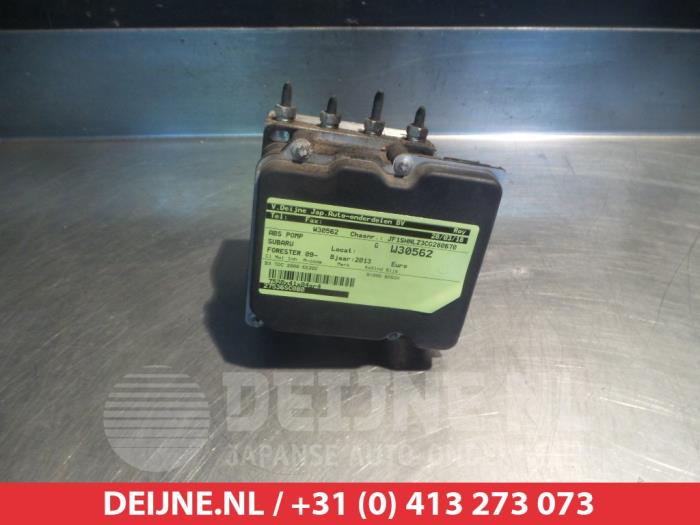 Usagé Bloc ABS Subaru Forester (SH) 2.0D Prix € 100,00 Règlement à la marge proposé par V.Deijne Jap.Auto-onderdelen BV