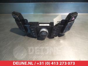 Usados Panel de control de calefacción Hyundai i40 (VFA) 1.7 CRDi 16V Precio € 75,00 Norma de margen ofrecido por V.Deijne Jap.Auto-onderdelen BV