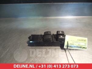 Used Multi-functional window switch Isuzu D-Max (TFR/TFS) 2.5 D Twin Turbo Price on request offered by V.Deijne Jap.Auto-onderdelen BV