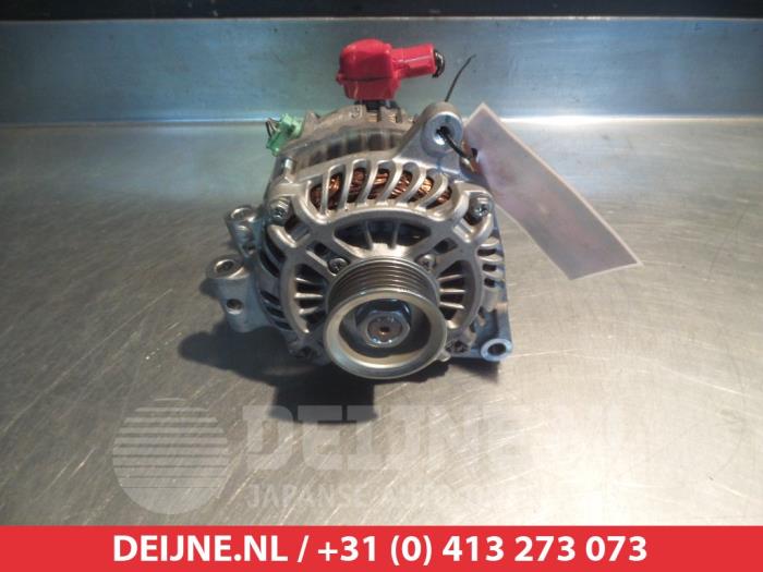 Usagé Dynamo Subaru XV Prix € 75,00 Règlement à la marge proposé par V.Deijne Jap.Auto-onderdelen BV