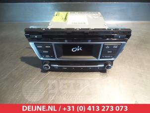 Używane Radio Hyundai i20 (GBB) 1.2i 16V Cena € 150,00 Procedura marży oferowane przez V.Deijne Jap.Auto-onderdelen BV