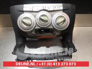 Używane Panel sterowania nagrzewnicy Daihatsu Sirion 2 (M3) 1.0 12V DVVT Cena na żądanie oferowane przez V.Deijne Jap.Auto-onderdelen BV