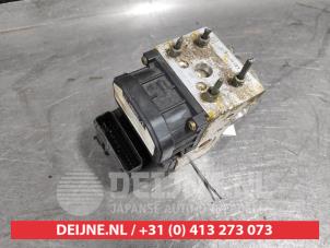 Used ABS pump Toyota Avensis (T22) 1.6 16V VVT-i Price on request offered by V.Deijne Jap.Auto-onderdelen BV