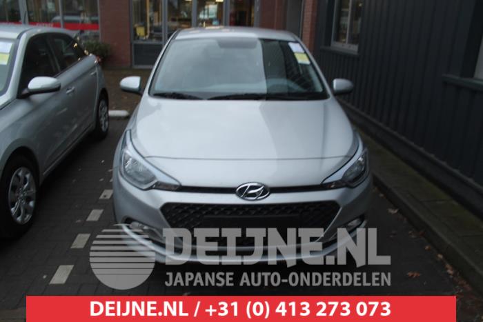 Parabrisas de un Hyundai i20 (GBB) 1.2i 16V 2016