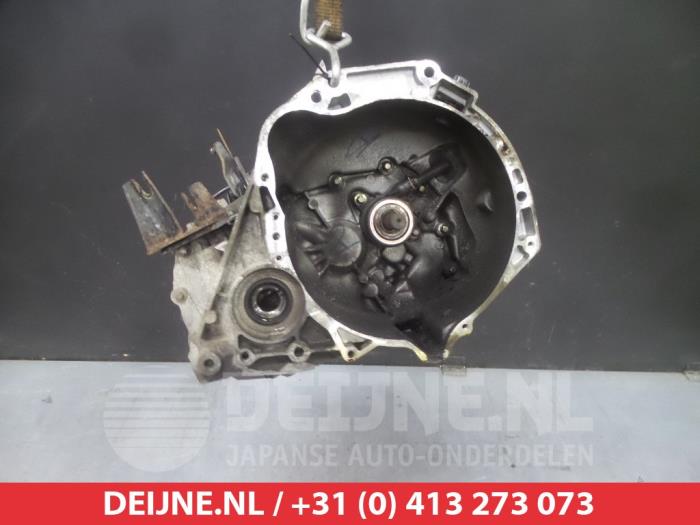 Usagé Boîte de vitesse Nissan Micra C+C (K12) 1.4 16V Prix € 150,00 Règlement à la marge proposé par V.Deijne Jap.Auto-onderdelen BV