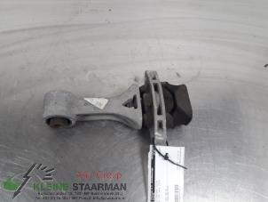 Used Gearbox mount Hyundai i30 Wagon (GDHF5) 1.6 GDI Blue 16V Price on request offered by Kleine Staarman B.V. Autodemontage