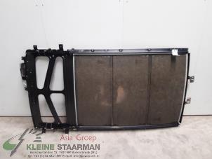 Used Sunroof mechanism Nissan Qashqai (J10) 2.0 16V Price on request offered by Kleine Staarman B.V. Autodemontage