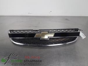 Used Grille Chevrolet Epica 2.5 24V Price on request offered by Kleine Staarman B.V. Autodemontage