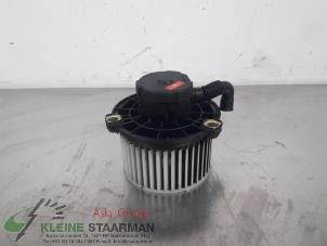 Usados Motor de ventilador de calefactor Hyundai Matrix 1.6 16V Precio de solicitud ofrecido por Kleine Staarman B.V. Autodemontage