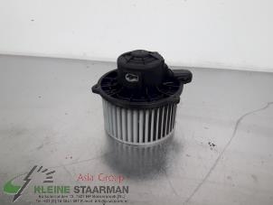 Usados Motor de ventilador de calefactor Hyundai Sonata 2.4 16V CVVT Precio de solicitud ofrecido por Kleine Staarman B.V. Autodemontage